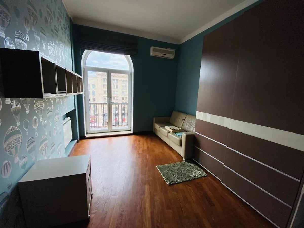 Amazing view of Independence square Appartement Kiev